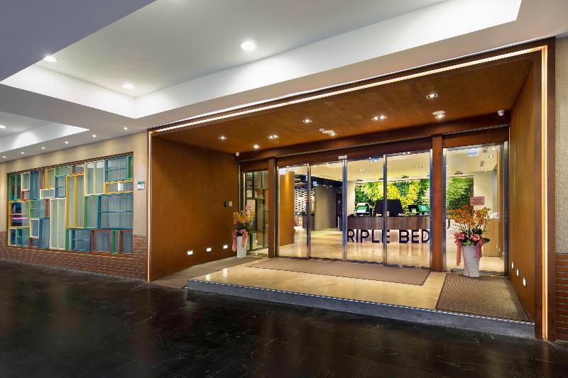 Green World Triple Beds Hotel Taipei Exterior photo